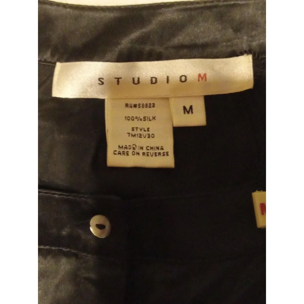 Studio M 100% Silk Blouse Medium - Picture 8 of 11